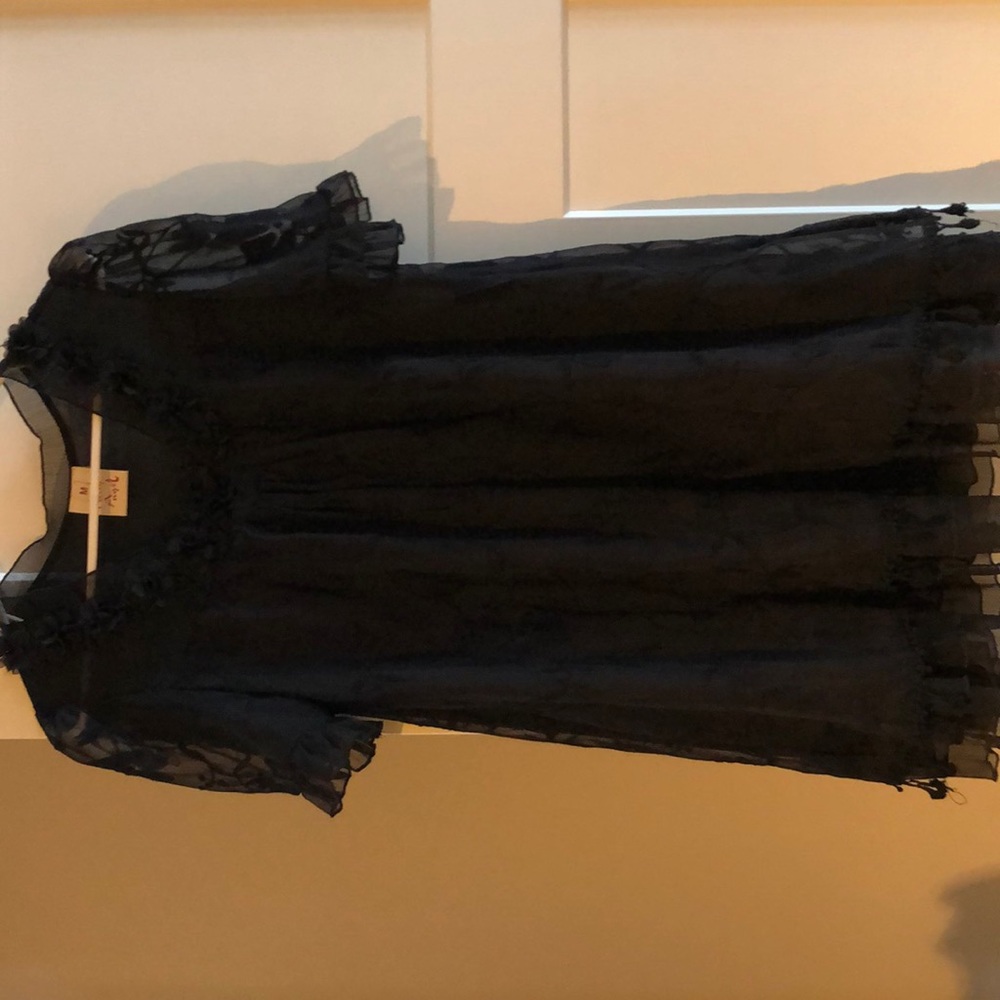 Short sleeve dress